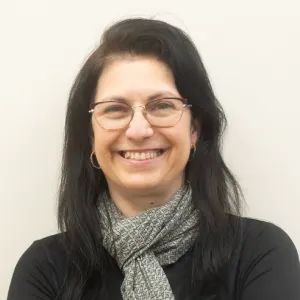 רונית אלרום מנהלת משרד